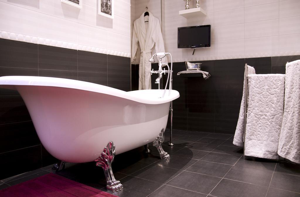 Only One Vatican Luxury Apartment Roma Eksteriør bilde